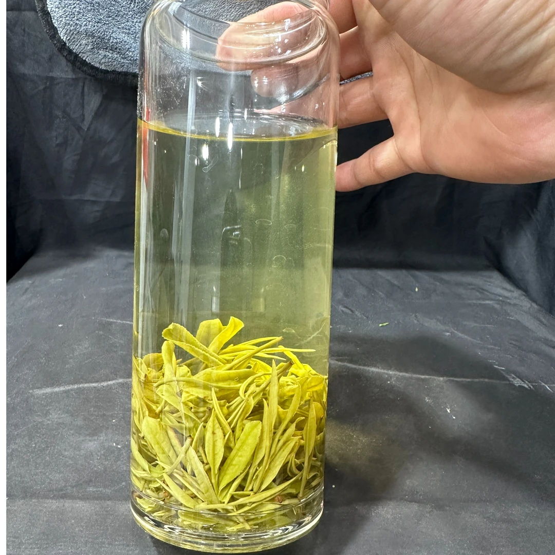 【霞姐】（28白茶）2025新茶/明前白茶/临时链接以直播间为准