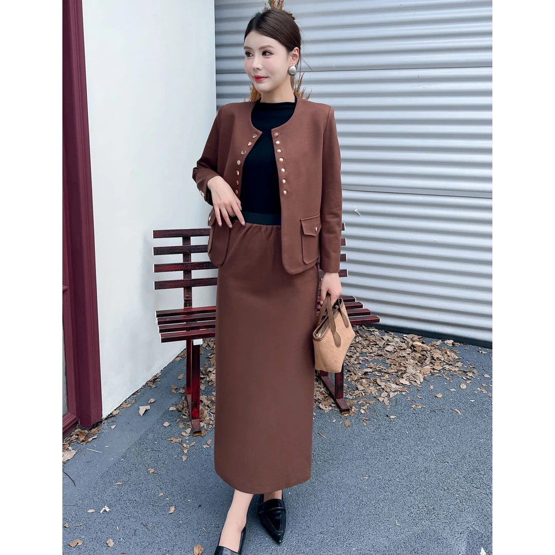 小香风套装女秋冬气质名媛短款西装外套高级感羊毛呢半身裙两件套