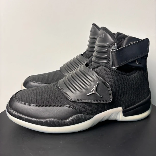 45码 aj12生活版 正品aj篮球鞋 全新 不带原盒