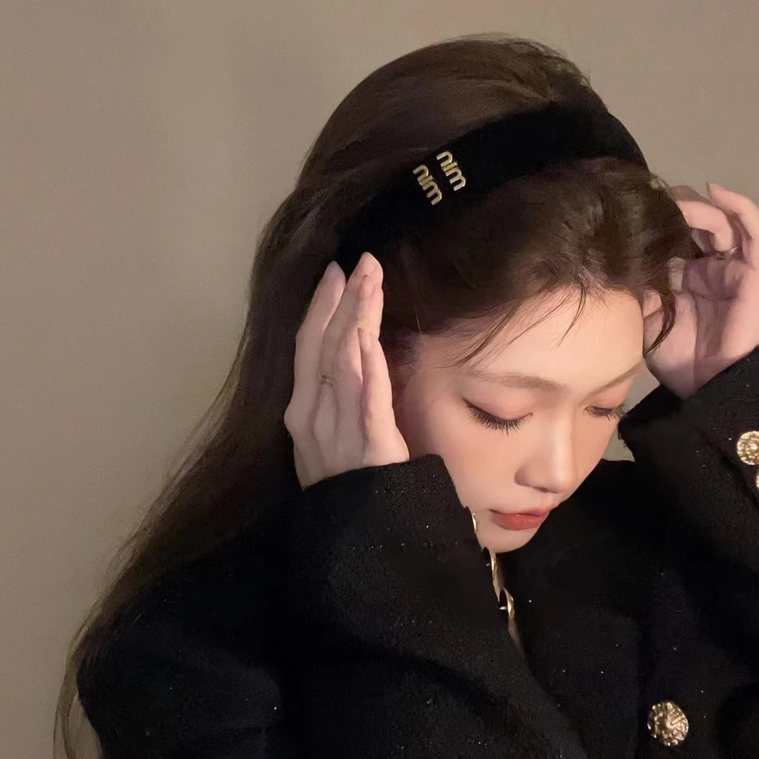 设计师款高级感发箍秋冬头箍网红2022年新款3011