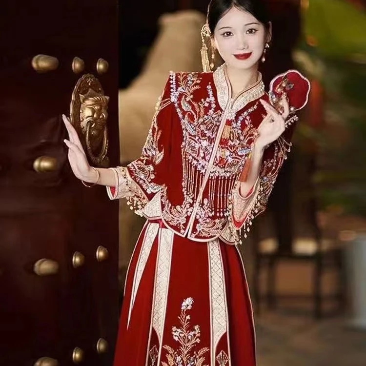 花妆置中式秀禾服丝绒立体修身裁剪大气显瘦中国风秀和服礼服结婚