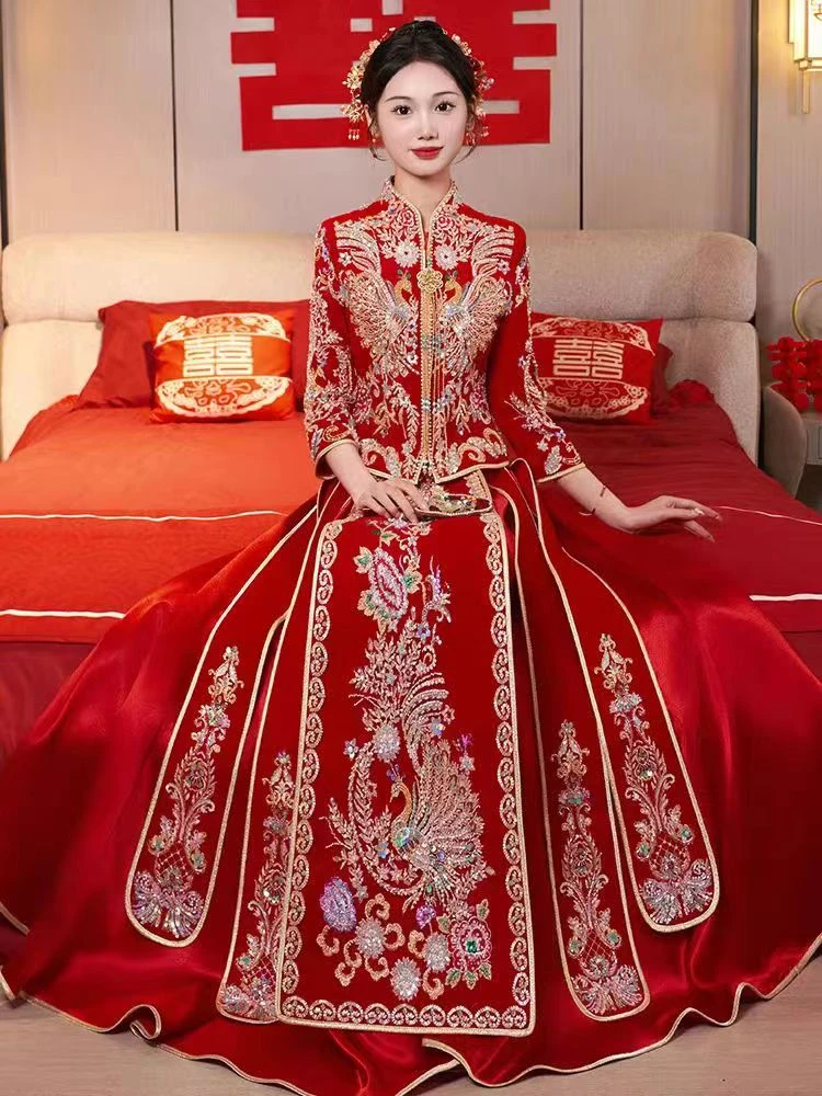 秀禾服2024中式新品显瘦中式嫁衣修身立体复古结婚礼服秀禾服