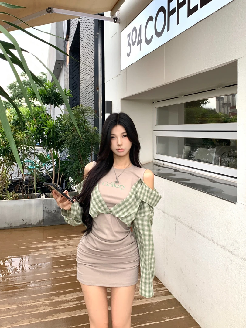 格子衬衫拼接假两件连衣裙女辣妹修身包臀短裙子