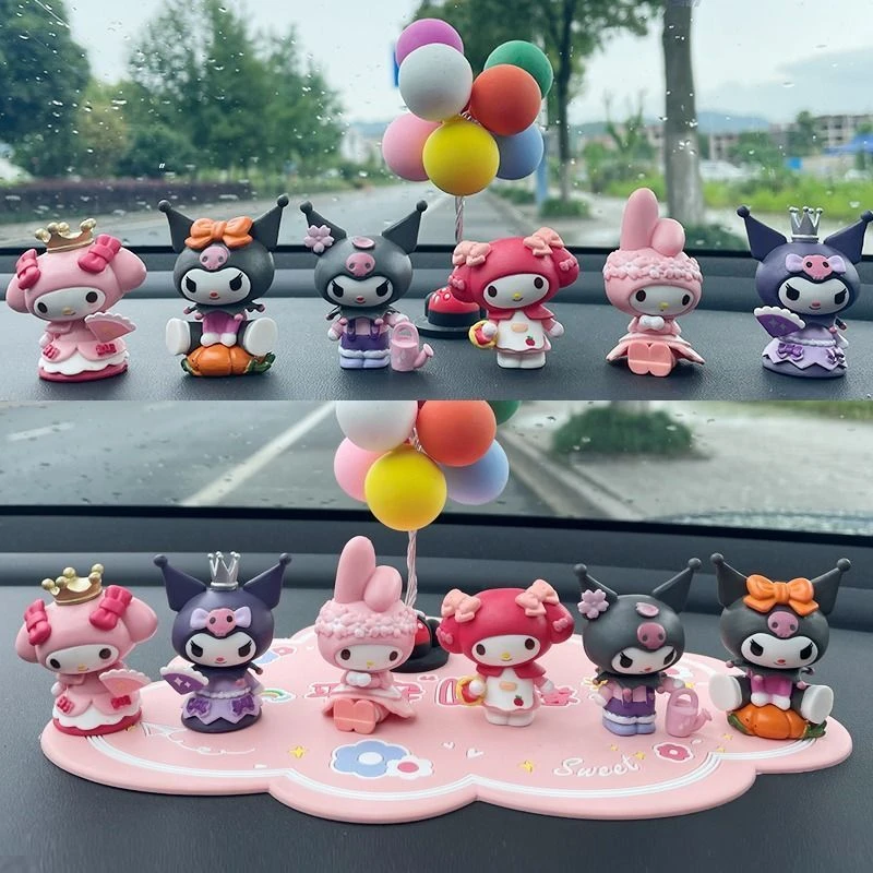 车载摆件中控台三丽鸥四季系列美乐蒂库洛米公仔手办盲盒摆件蛋糕