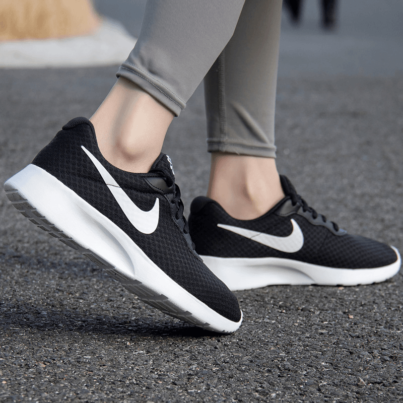 耐克正品女鞋TANJUN经典运动鞋轻便透气网面休闲爆款跑步鞋DJ6257