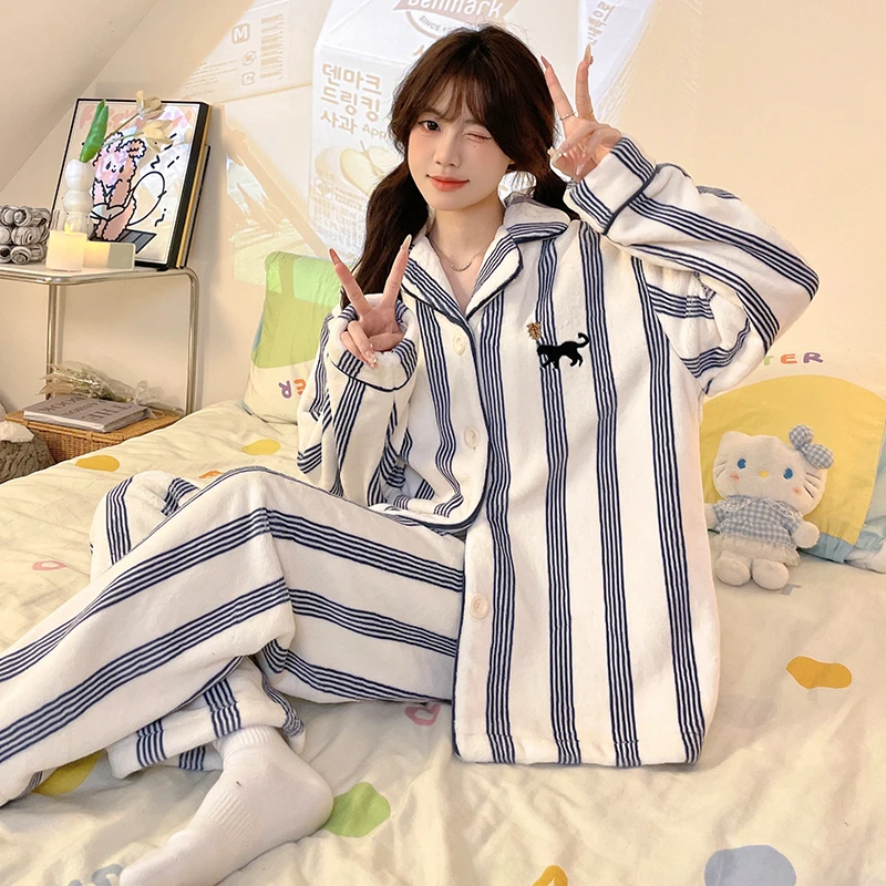 2024新款睡衣冬季加绒加厚女条纹两件套秋冬外穿卡通家居服套装