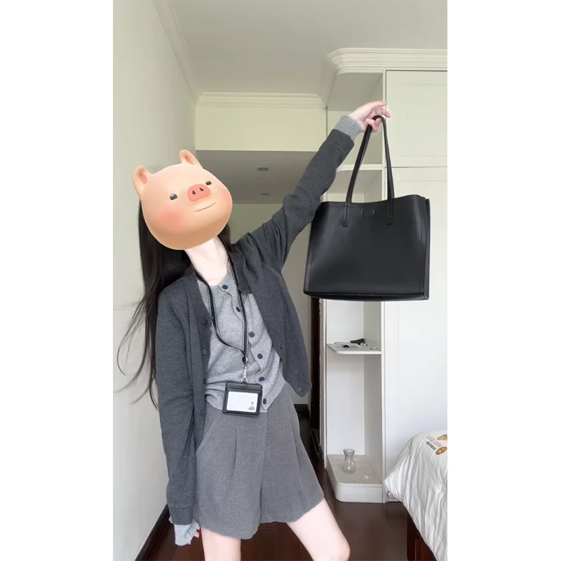 时尚穿搭秋季假两件长袖拼接撞色小众韩版休闲上衣女气质百搭短裤