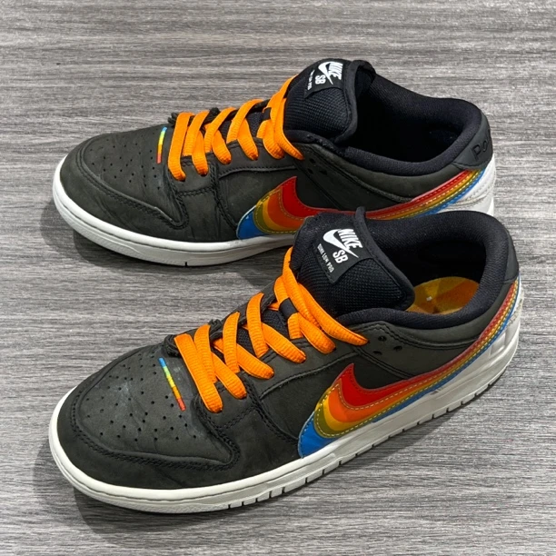 42码/NIKE/宝丽来DUNK黑彩虹 低帮板鞋 9新