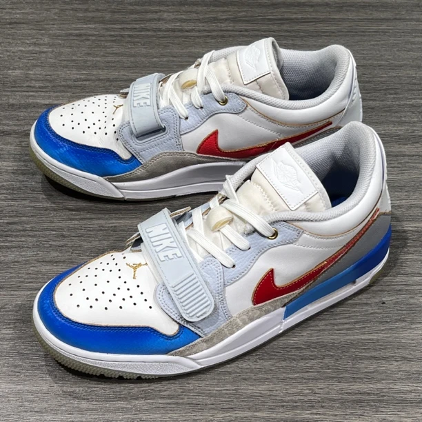 44码/AJ312LOW白蓝 低帮板鞋 9新 公价999