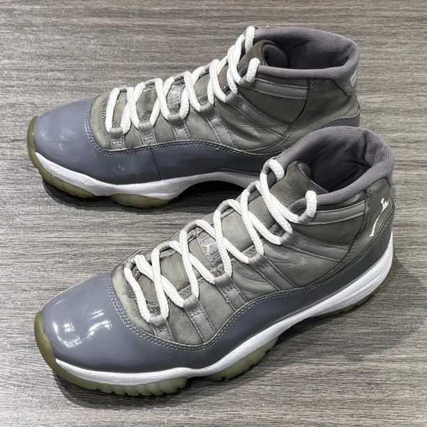 42.5码/AJ11酷灰配色/9新/公价1879 店