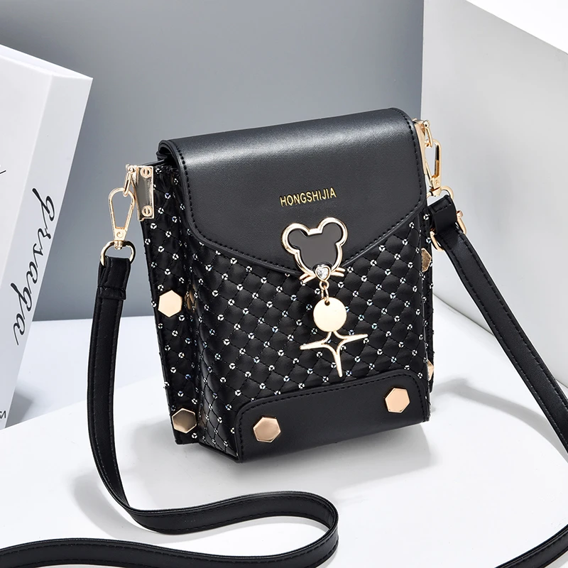 迷你小包包2023新款春夏洋气铆钉单肩斜挎包ins女士百搭手机包潮