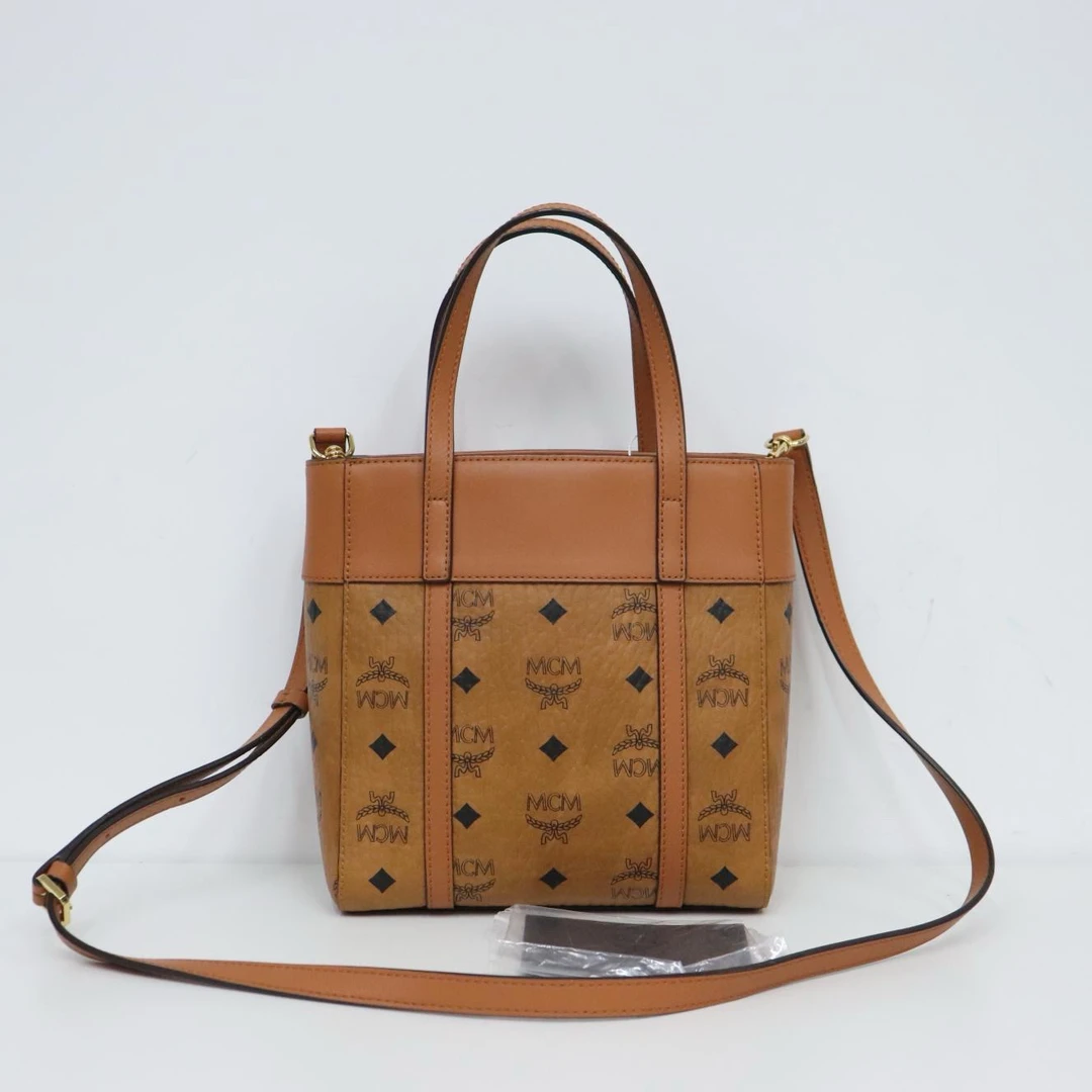 95新 MCM mcm/96新/单肩包/ST081106/新款干邑色菜篮子