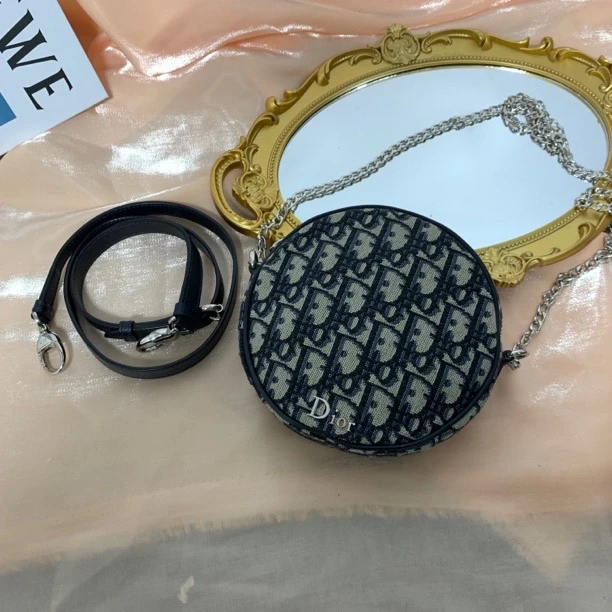 95新 DIOR/迪奥 聪聪/迪奥圆饼斜挎包包