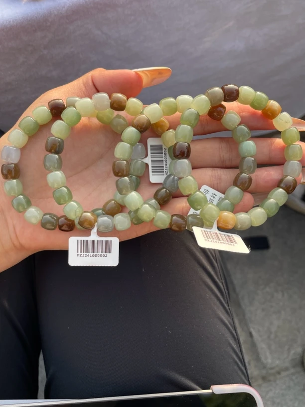 天然和田玉多宝直切手串多样性发货只发其一