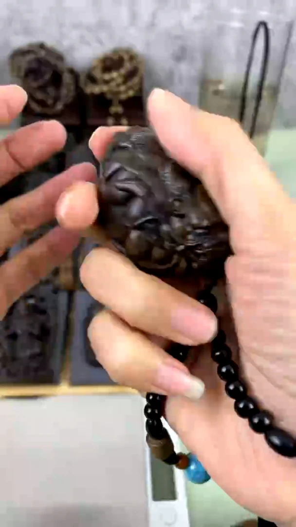 【闪购商品】香木龙龟手把件