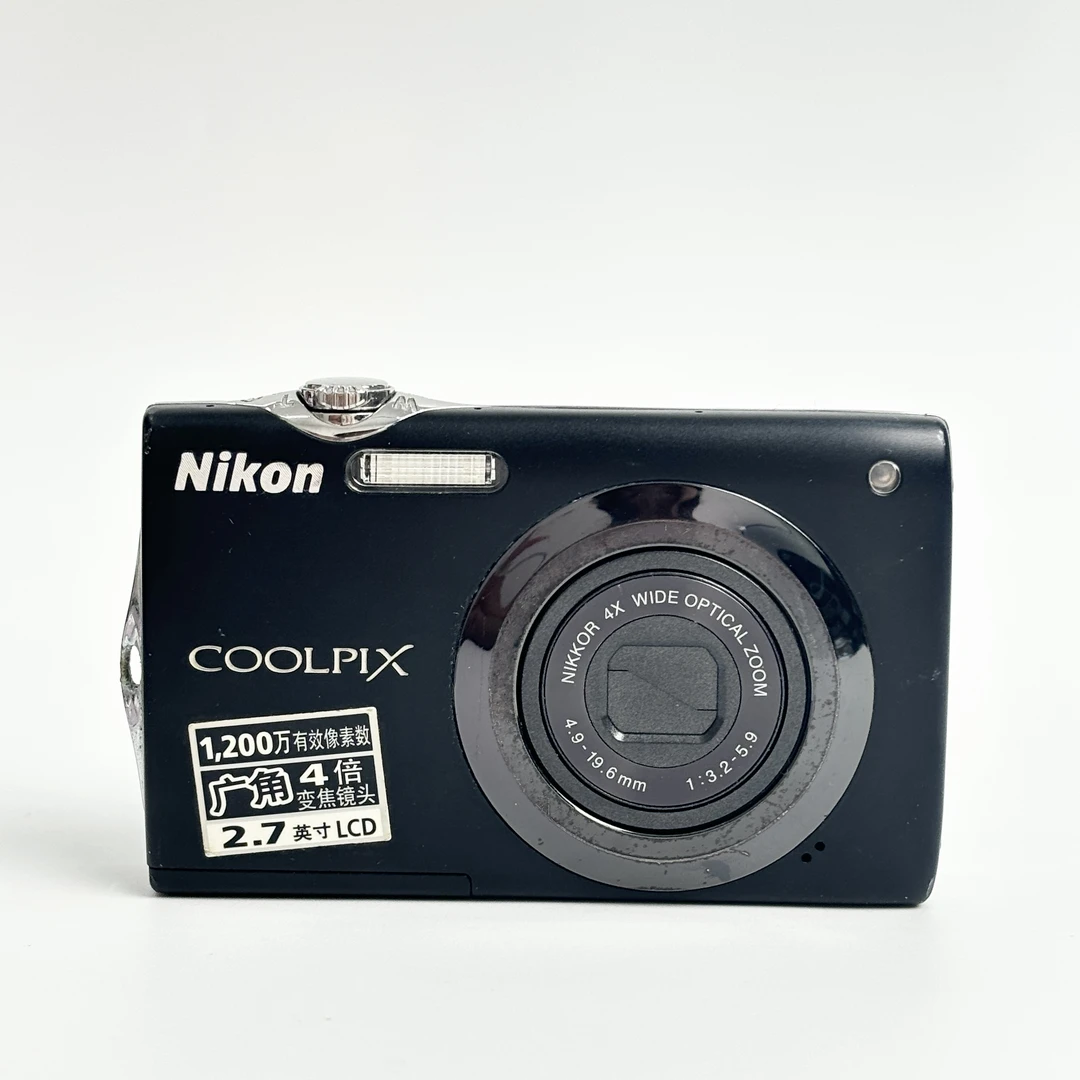 95新 Nikon/尼康 s3000黑色1200万像素4倍变焦复古ccd数码相机