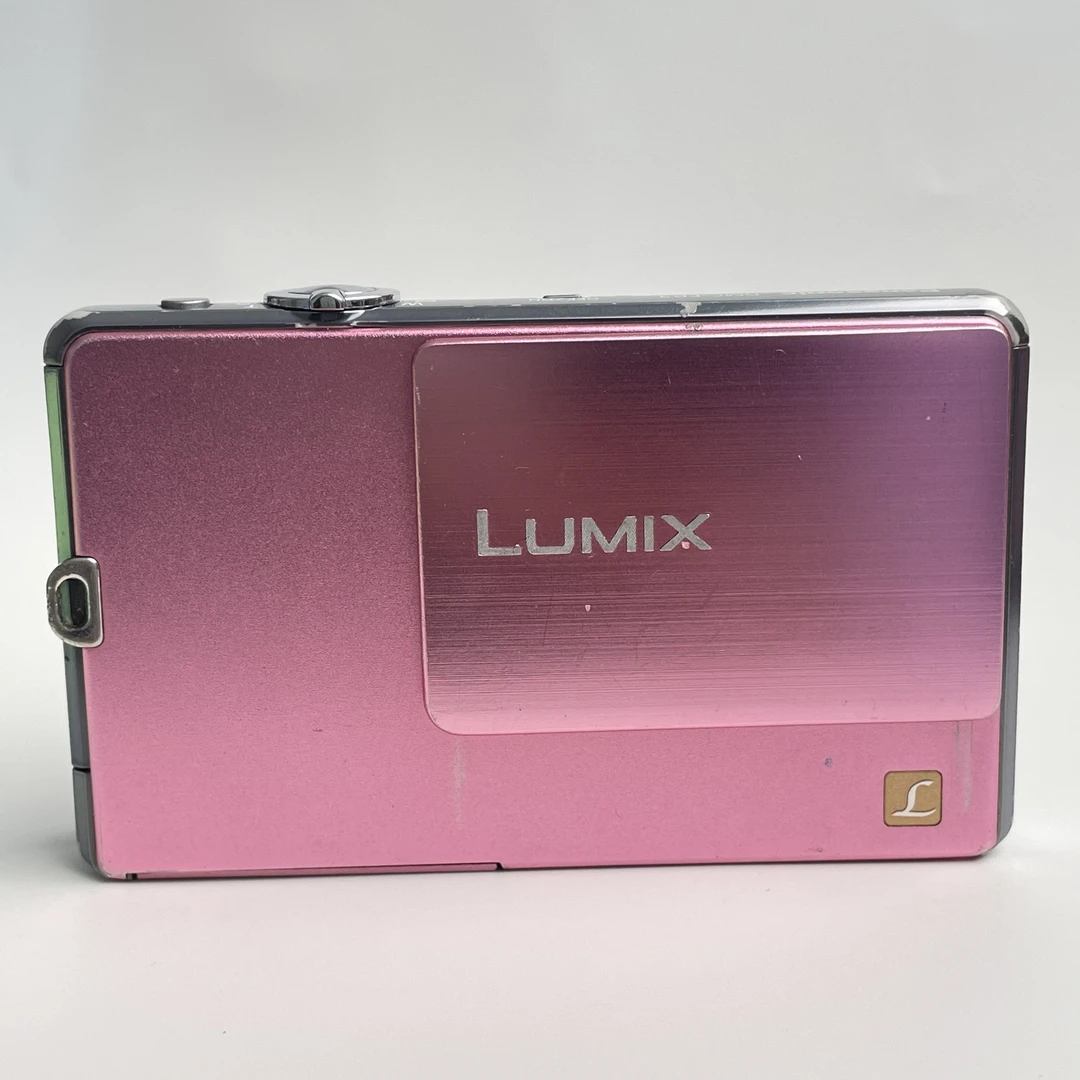 95新 Panasonic/松下 fp3粉色1410万像素4倍变焦复古ccd数码相机