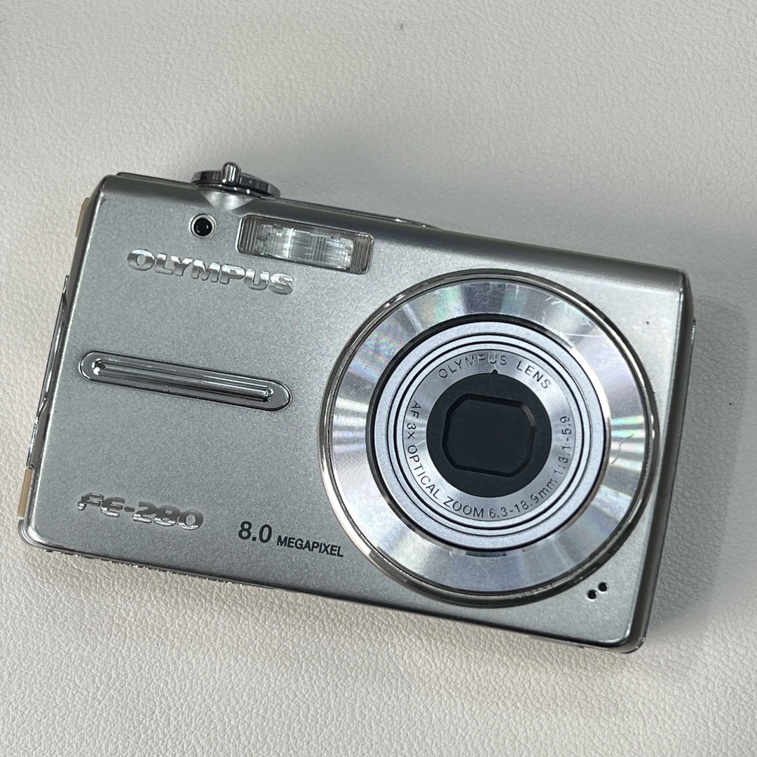 9新 Olympus/奥林巴斯 Fe280xd卡、读卡器自备800W像素3倍变焦ccd
