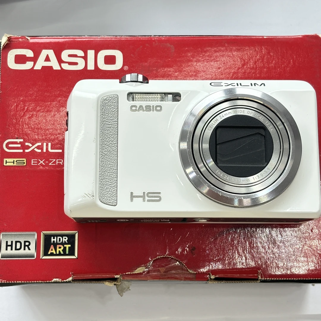 95新 Casio/卡西欧 zr500奶白色原盒1600万像素12.5倍变焦复古ccd
