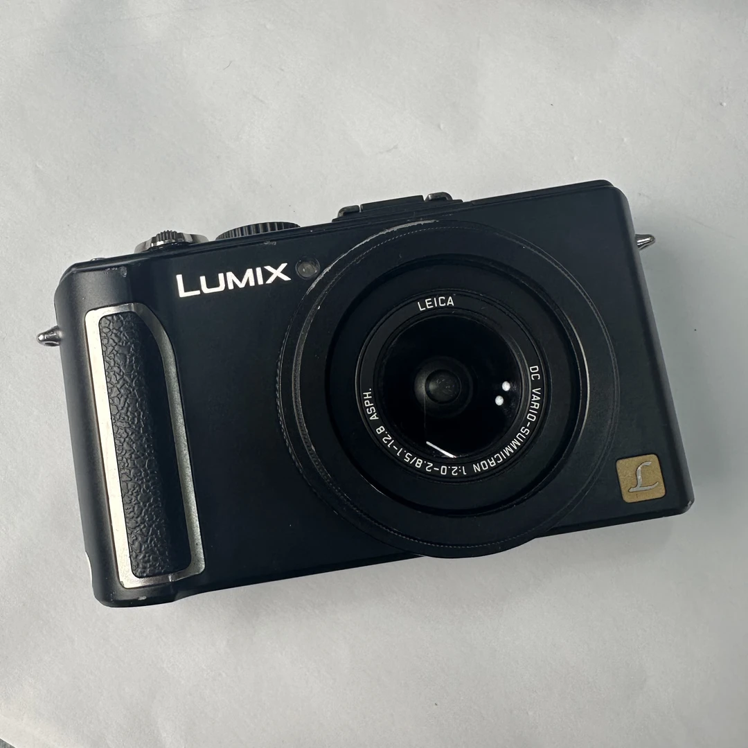 95新 Panasonic/松下 LX3黑色1010万像素4倍变焦ccd数码相机