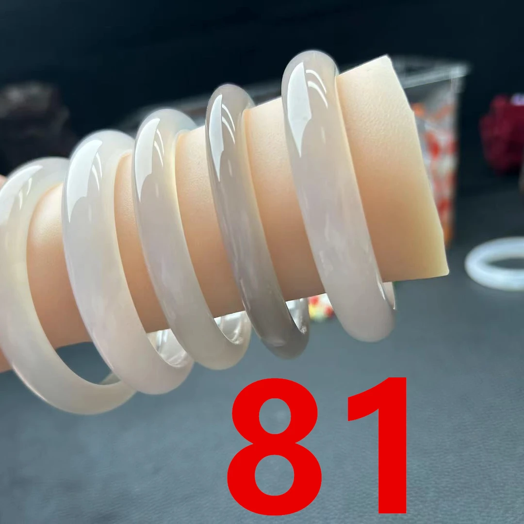B81直播专用链接天然玛瑙手镯【实物以直播为准】