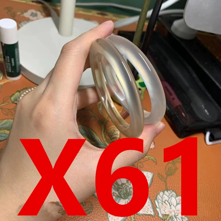 X61直播专用链接天然玛瑙玉手镯白月光荔枝冻【实物以直播为准】
