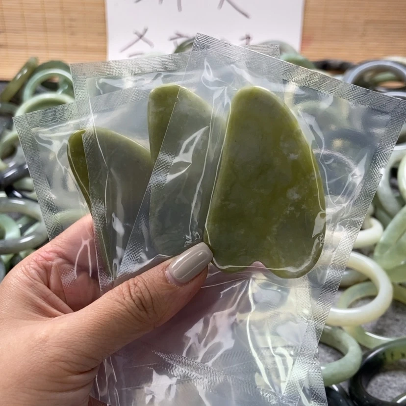【闪购商品】岫玉手镯未镶嵌多样性发货，发一件