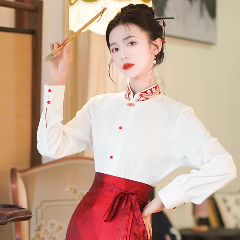 国风女装 新中式立领刺绣长袖加绒衬衫秋冬搭配马面裙的汉服上衣