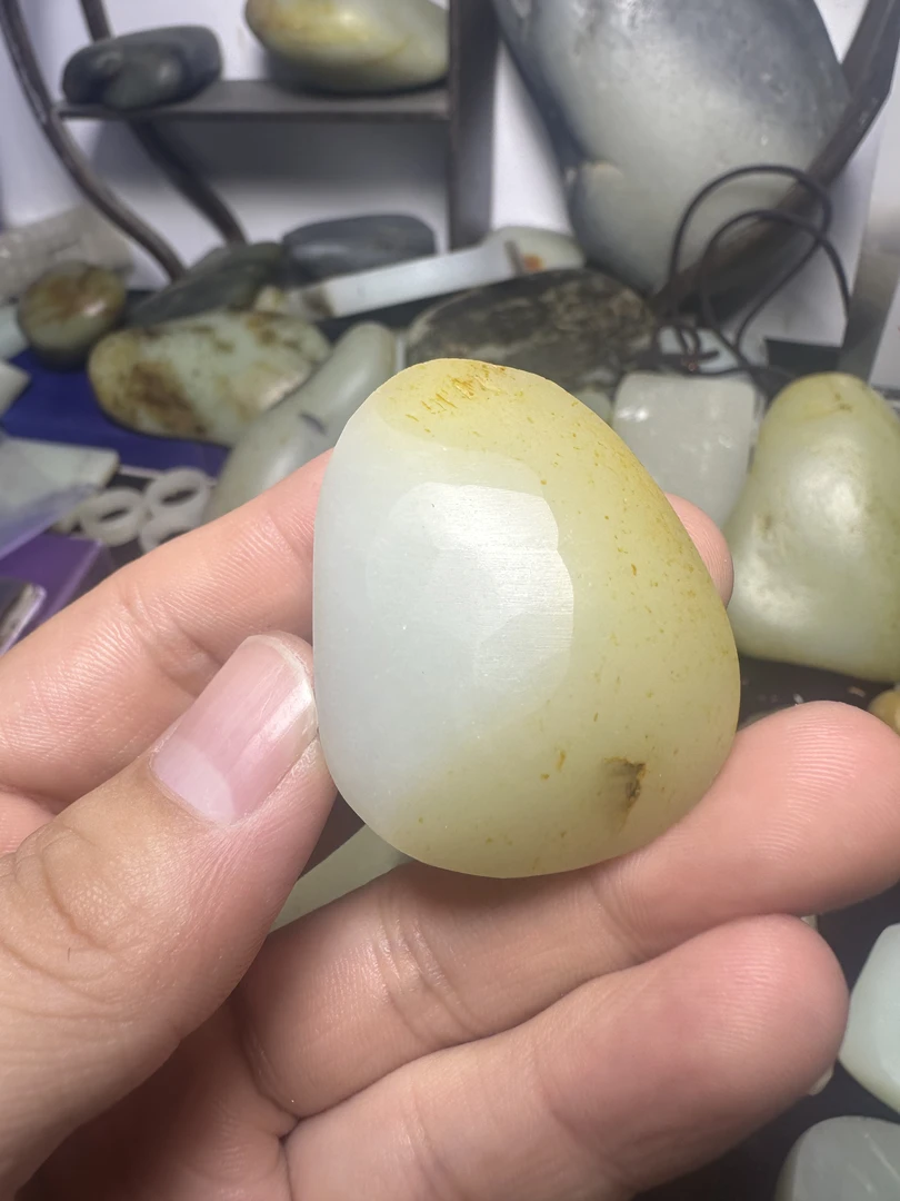 和田玉定制雕刻。
