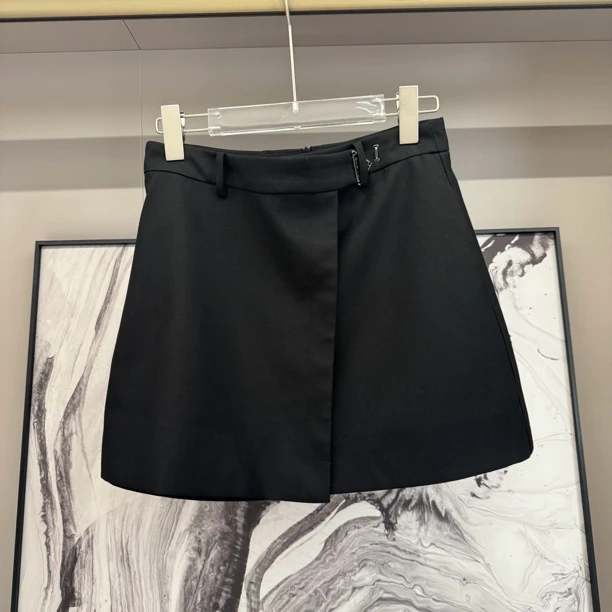 【瑾儿私服】穿搭典范 小众设计黑色高腰直筒小A短款半裙 s5218