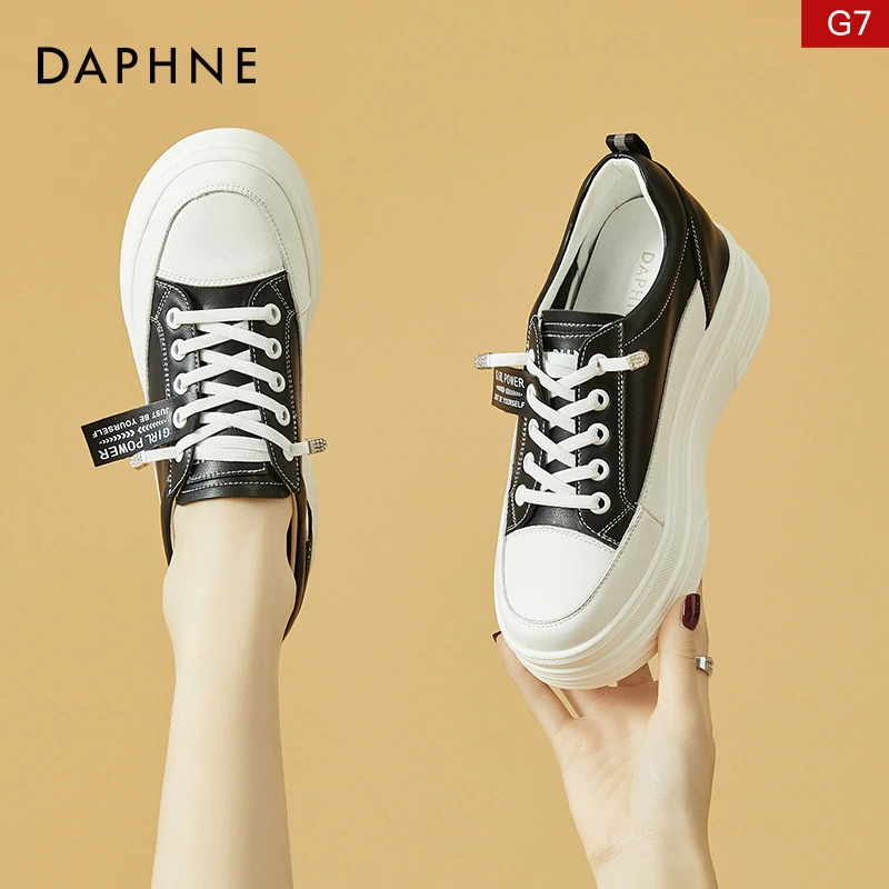 DAPHNE/达芙妮内增高气质小白鞋女鞋厚底2024新款爆款INS板鞋1013
