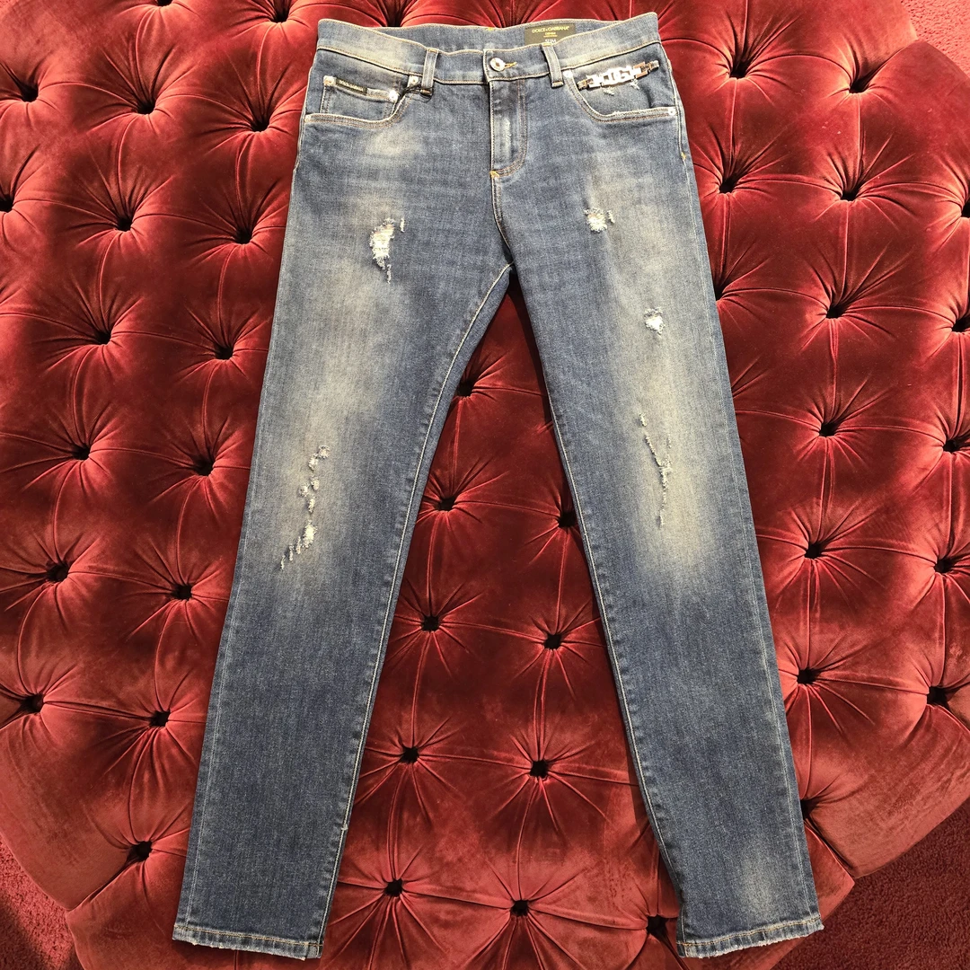 全新未使用D....G新款专柜水洗蓝牛仔裤/二周回国