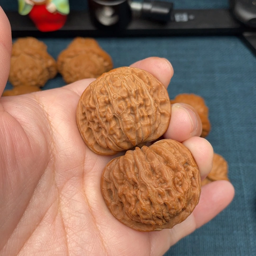 文玩核桃把件满肉四座楼37