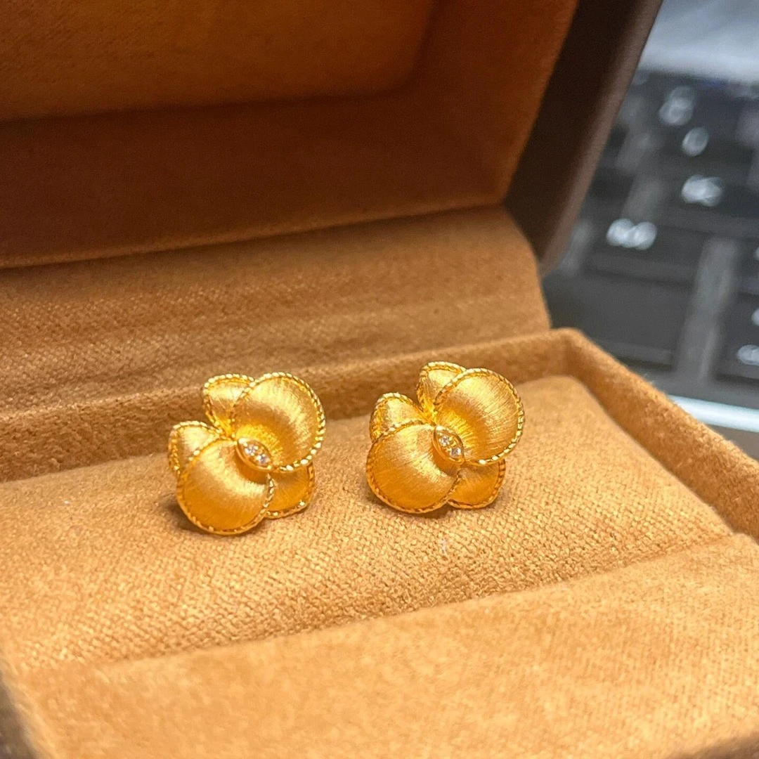 耳饰复古新中式耳钉兰花女金色拉丝时尚气质百搭手手工镶嵌