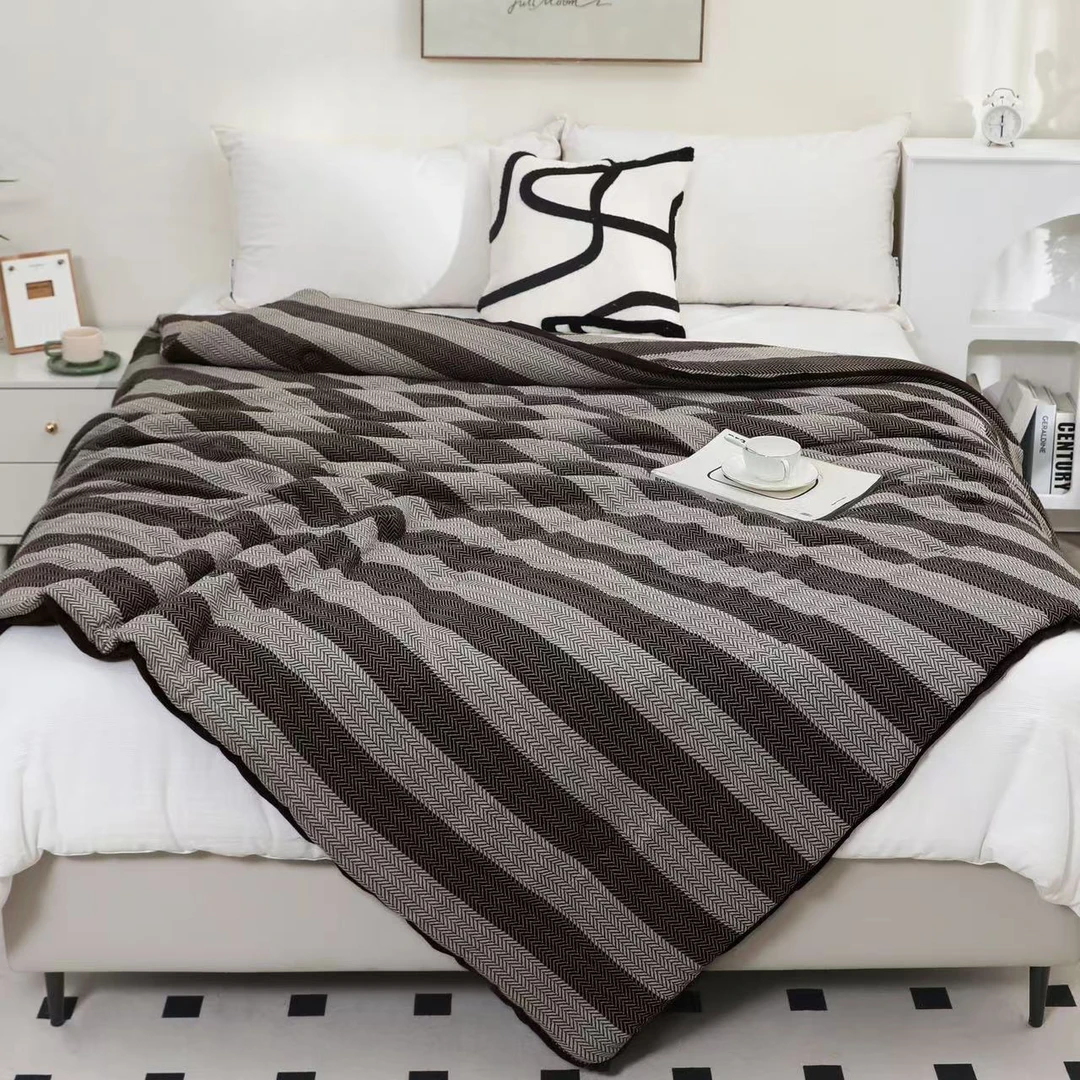 【艾格 双层纱被子】1.5X2米 单人加厚纯棉双层纱冬被