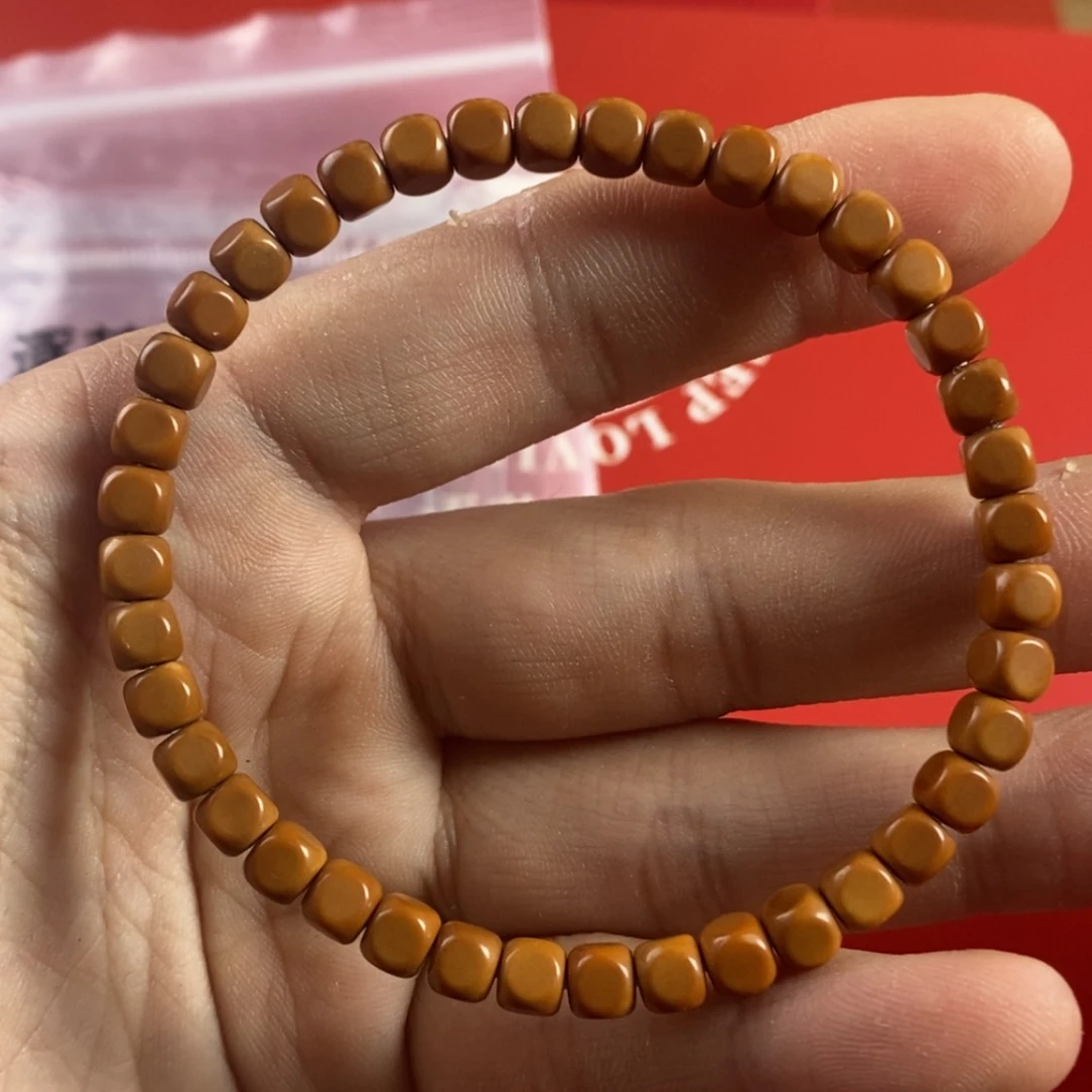 【闪购商品】橄榄核手串王***