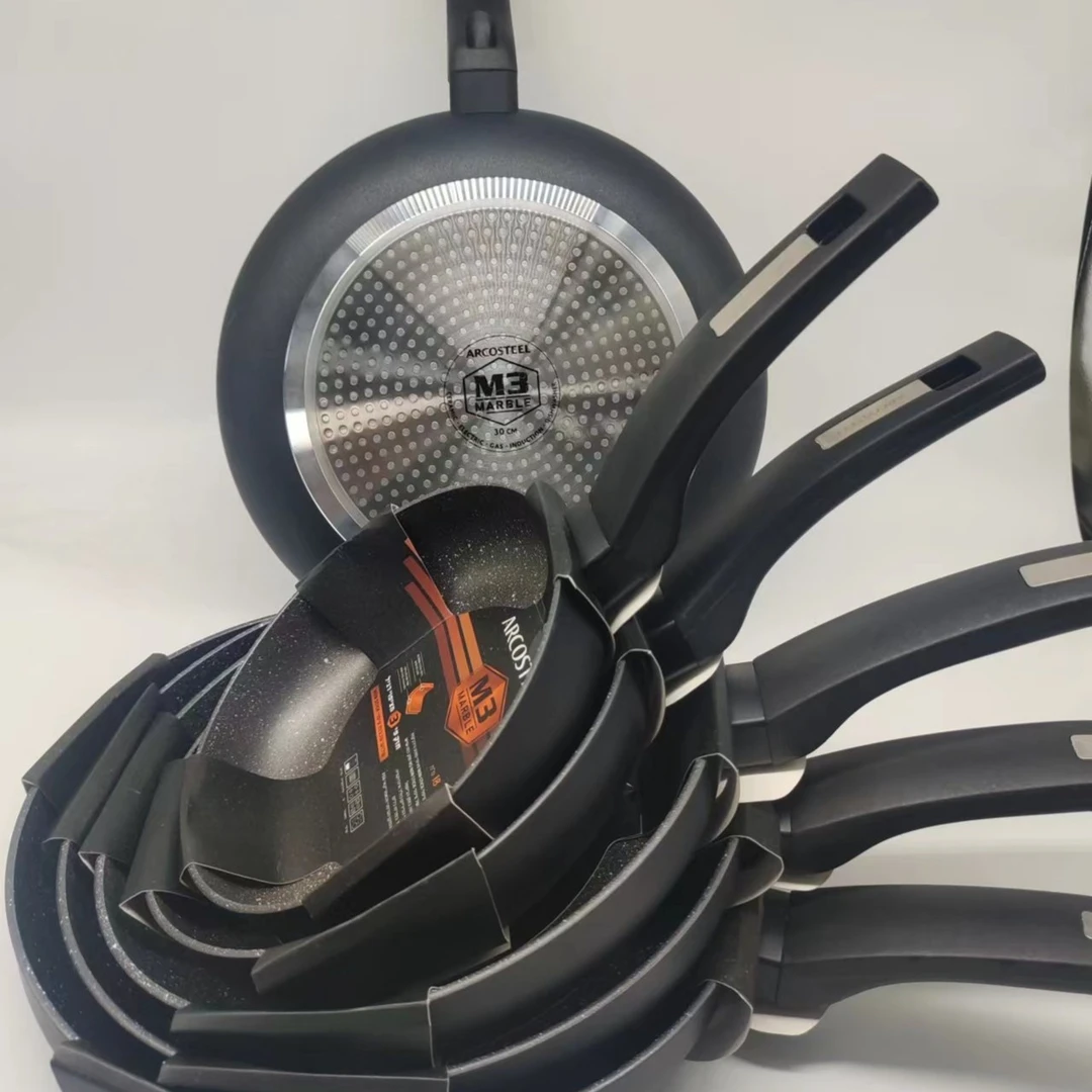 ARCOSTEEL品牌18CM 意大利拍平底煎锅不粘锅煎蛋家用平底煎锅(M3)