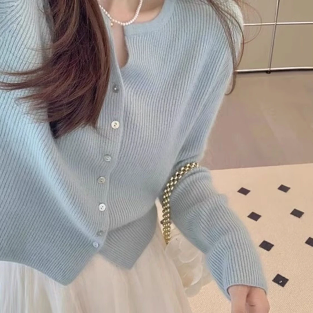 英子101-300（没有运费险）衣坊针织上衣百搭休闲时尚纯色套头打底