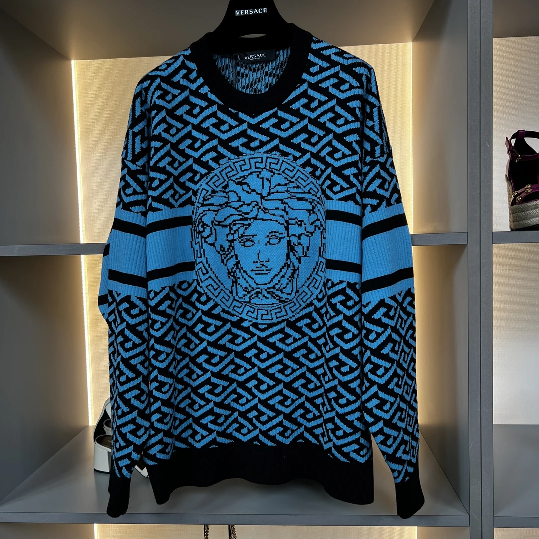 全新未使用 Versace/范思哲 范思哲男士宽松美杜莎头像休闲毛衣