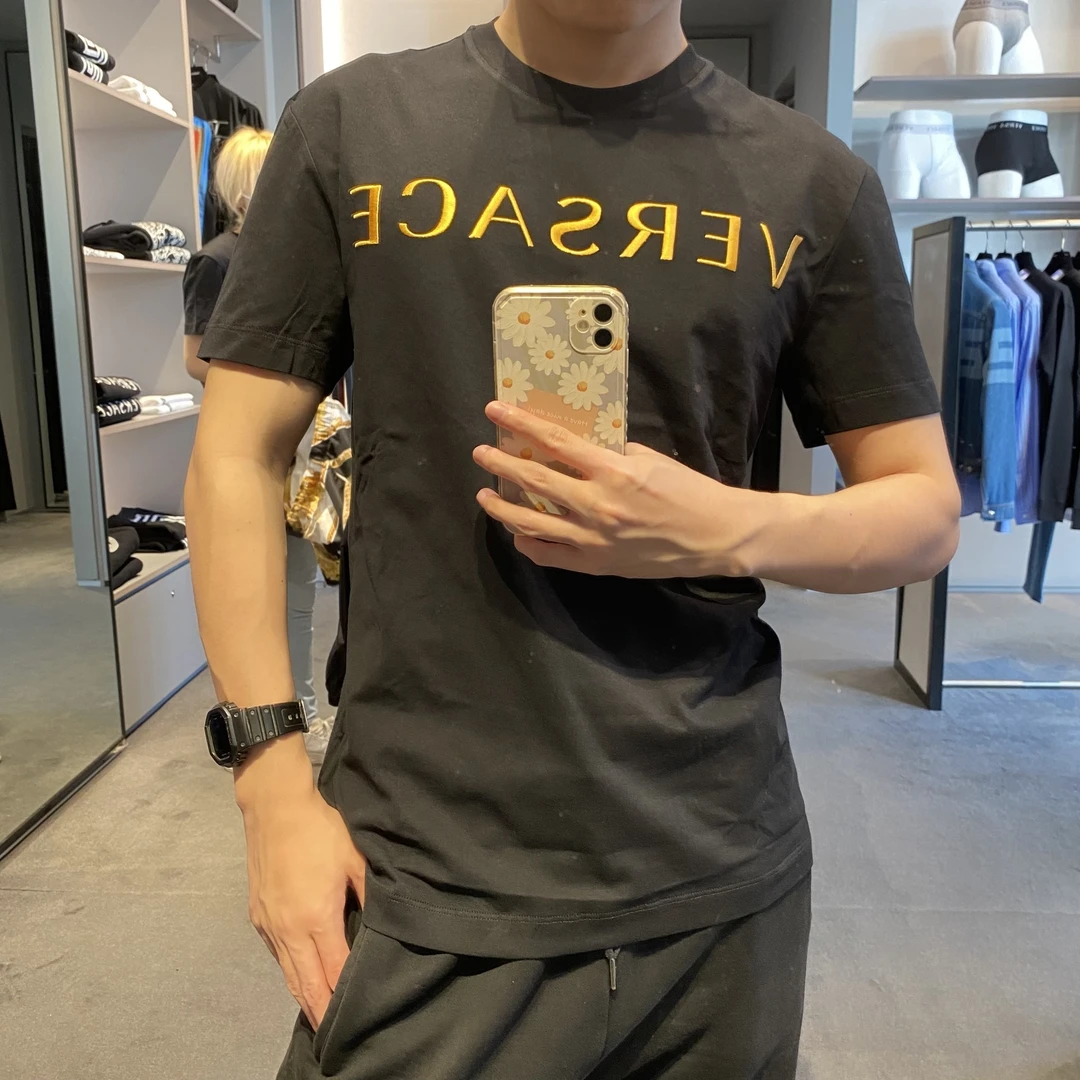 未使用 VERSACE/范思哲 男士T恤/4种颜色