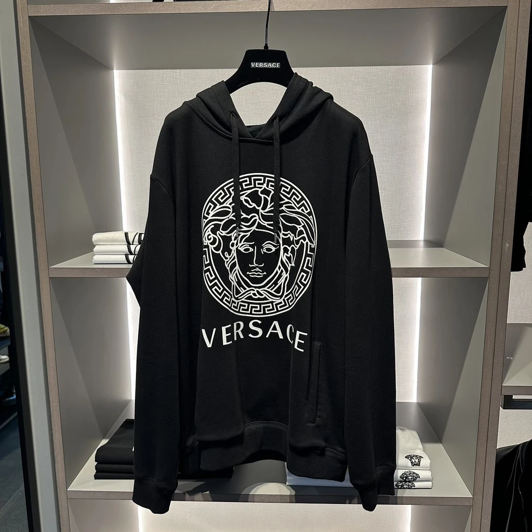 全新未使用 Versace/范思哲 男士卫衣时尚休闲连帽重工