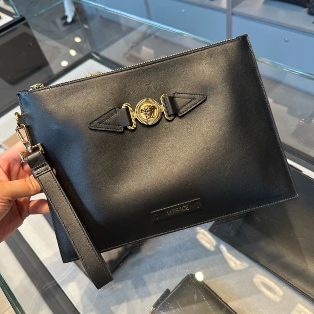 全新未使用 VERSACE/范思哲 范思哲男士黑色时尚经典款手拿包