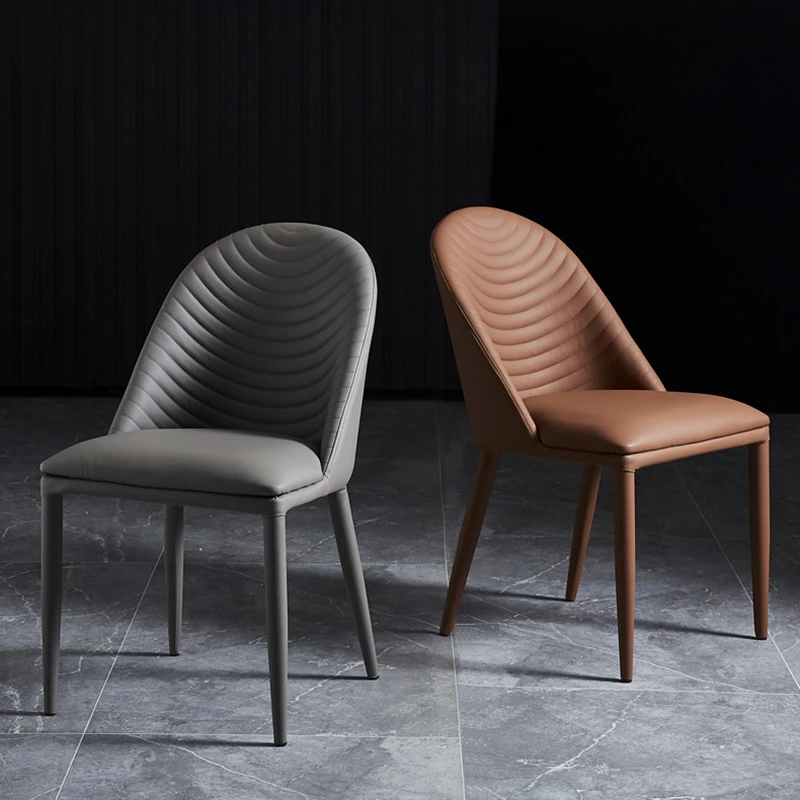 意式餐椅北欧轻奢餐厅家用全皮质化妆书桌椅网红客厅靠背吃饭椅子