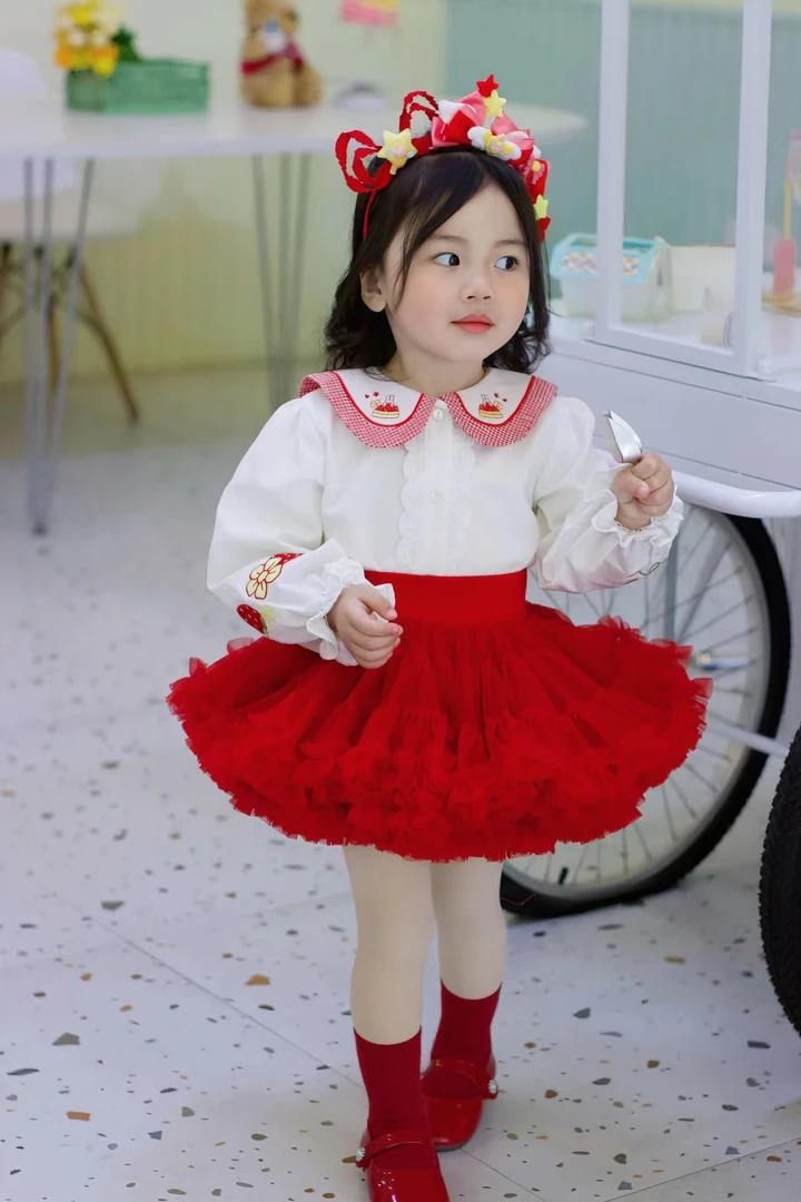 原创红格子兔子衬衣儿童衬衫女宝童装白色宝宝娃娃领翻领春秋长袖
