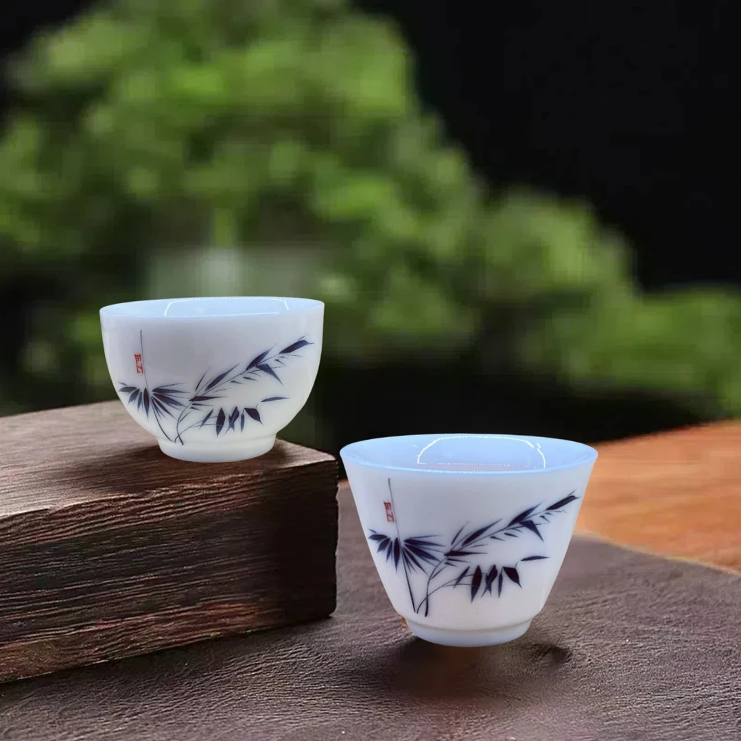 高端羊脂玉瓷清风竹影茶杯陶瓷家用纯手工主人杯手绘白瓷