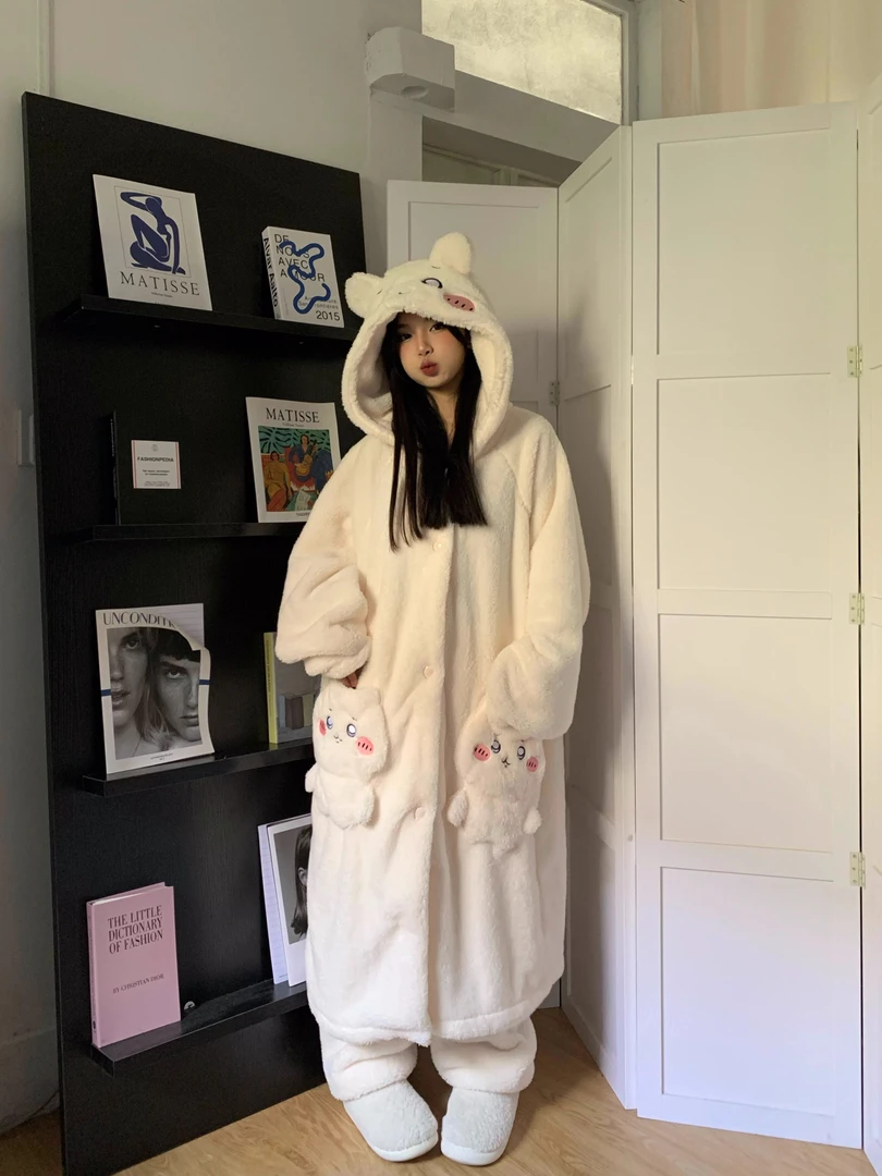 可爱卡通小八珊瑚绒睡衣女冬季新款加绒加厚毛绒连帽睡裙长裤套装