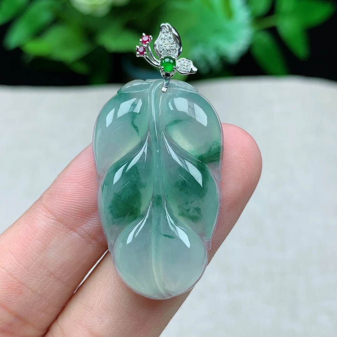 缅甸天然翡翠a货玉石冰种飘花叶子吊坠礼物金枝玉叶