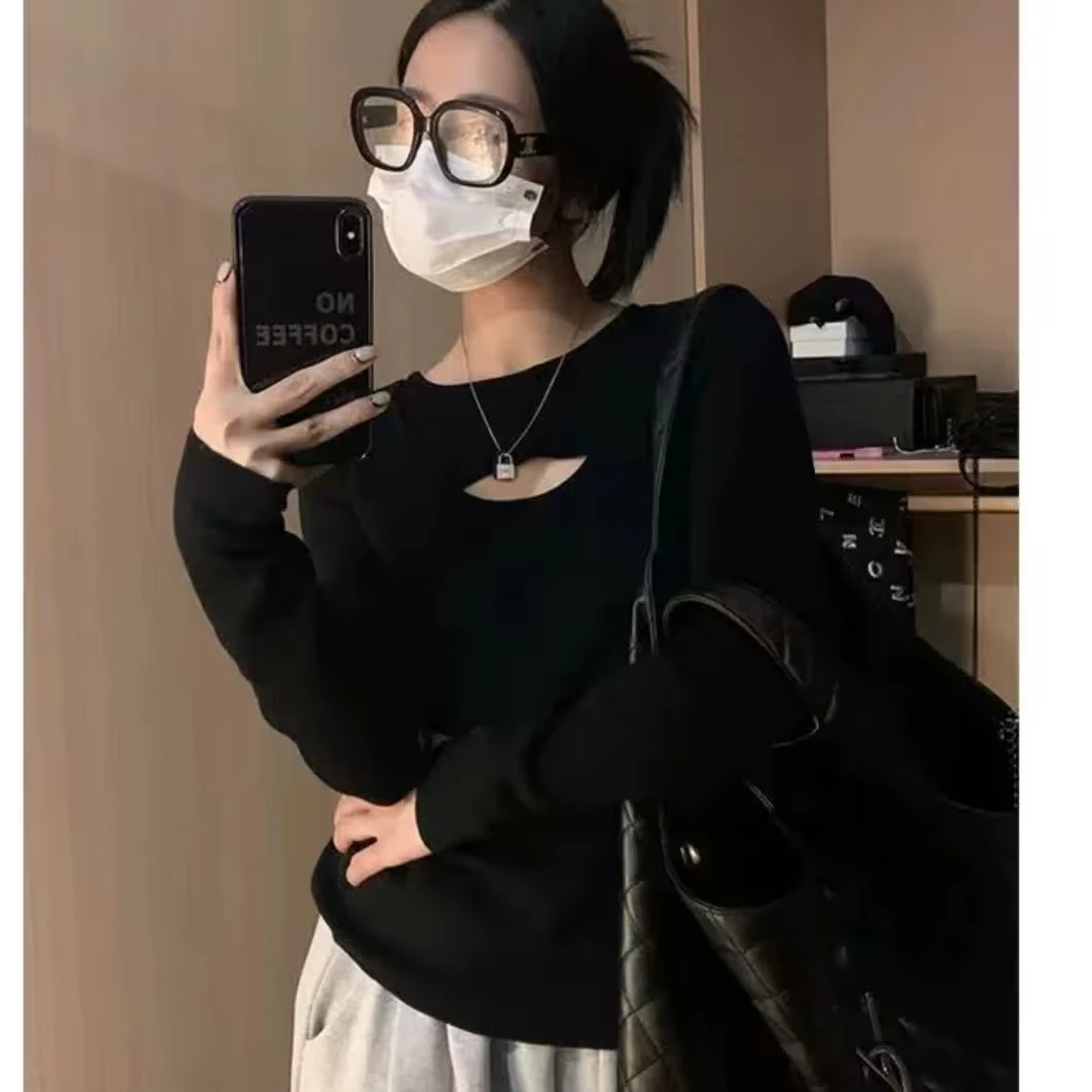 2024秋冬新款设计感镂空大码正肩长袖t恤女内搭打底衫上衣