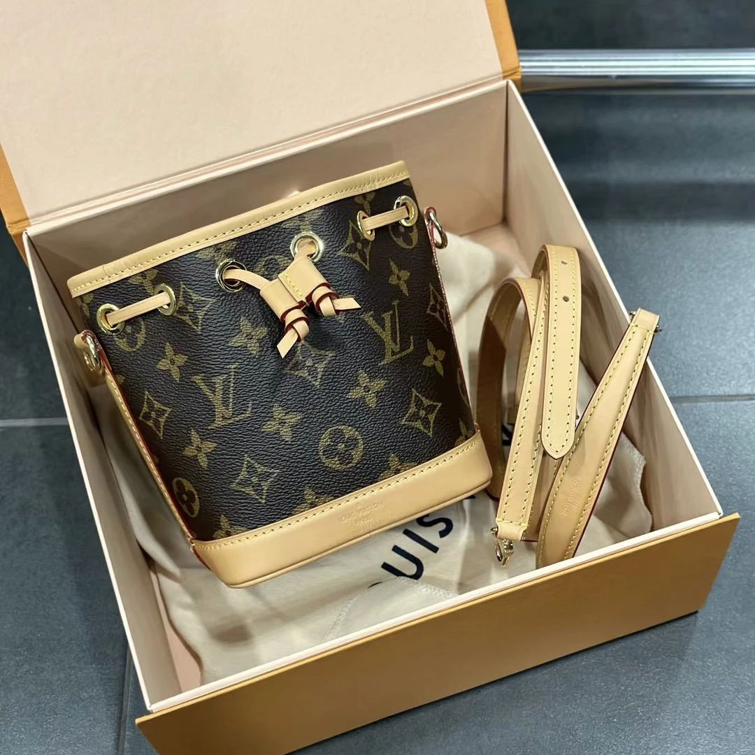 95新 LouisVuitton/路易威登 LV noe nano 单肩斜挎手提包