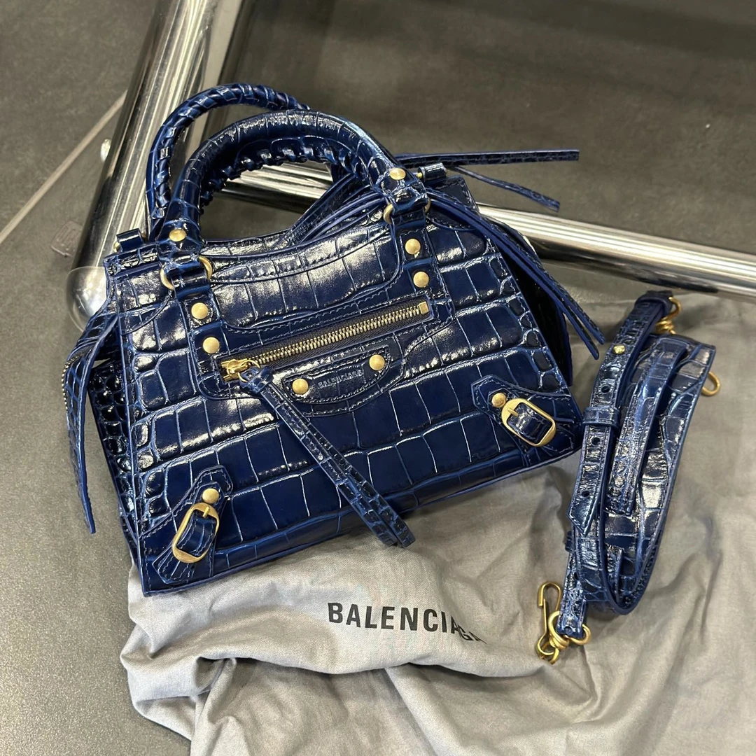 95新 Balenciaga/巴黎世家 neo classic nano 单肩斜挎包【特】